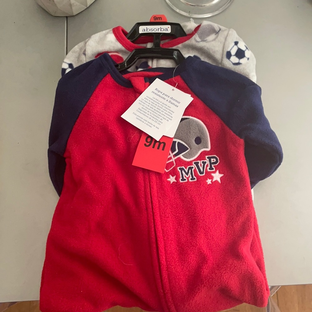 Sports theme Fleece footed zip up sleeper size9mo